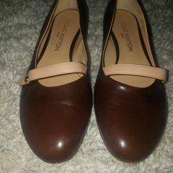 Louis Vuitton flat shoes "Light brown"

