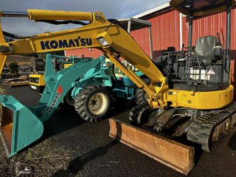 2013 Komatsu PC30 MR-3