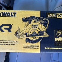 Dewalt Circular Saw NEW