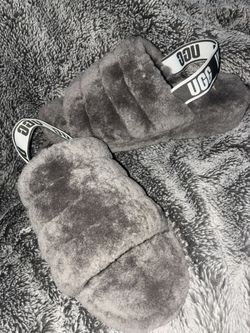 UGG Slides