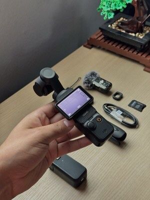 DJI Osmo Pocket 3 Creator Combo