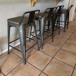 Set Of 4 Barstools