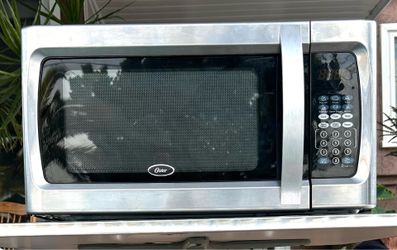 Oster Microwave