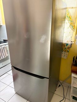 Frigidaire Refrigerator