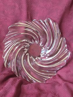 MIKASA BELLE EPOQUE CRYSTAL SWIRL CENTERPIECE BOWL 12 1/2 INCH