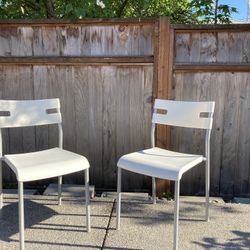 2 Chairs Indoor Or Outdoor