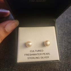 Different types of jewelry prices range from each