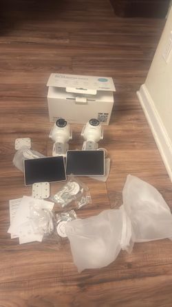 Pan tilt security cameras