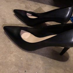 Kelly And Katie Black Size 6 1/2 Heels
