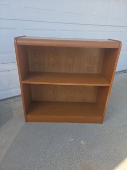 FREE Book Shelf
