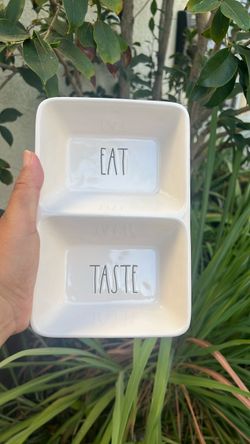 Rae Dunn snack dish