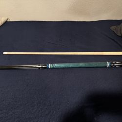 Bolt Cue Stick