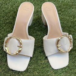 Sandalias