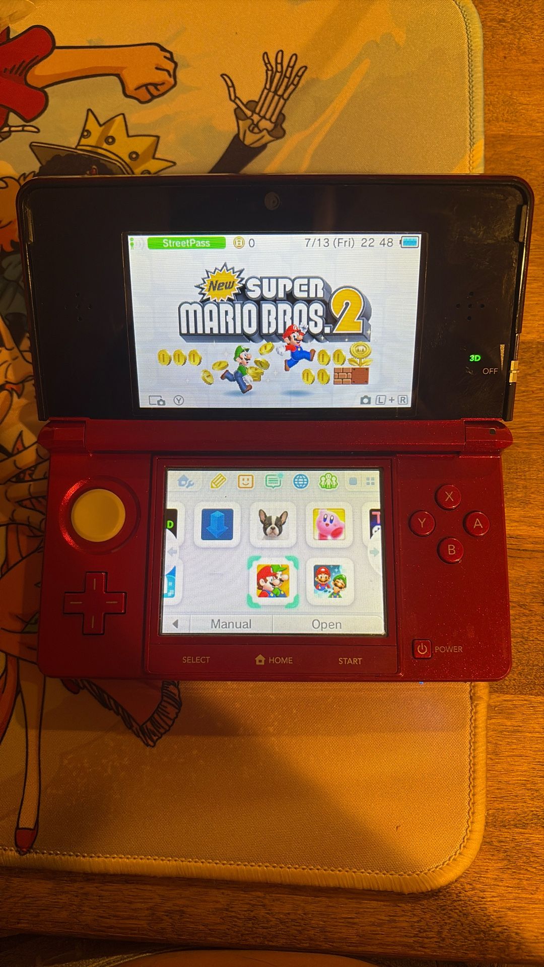 Red Nintendo 3DS