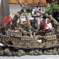 Pirate Treasure Chest Decoration