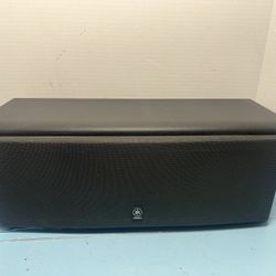 YAMAHA Center Channel Speaker Works Great! 