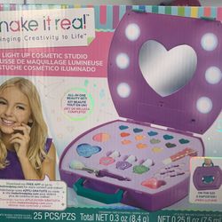 LOL Surprise OMG Melrose Fashion Doll with 20 Surprises