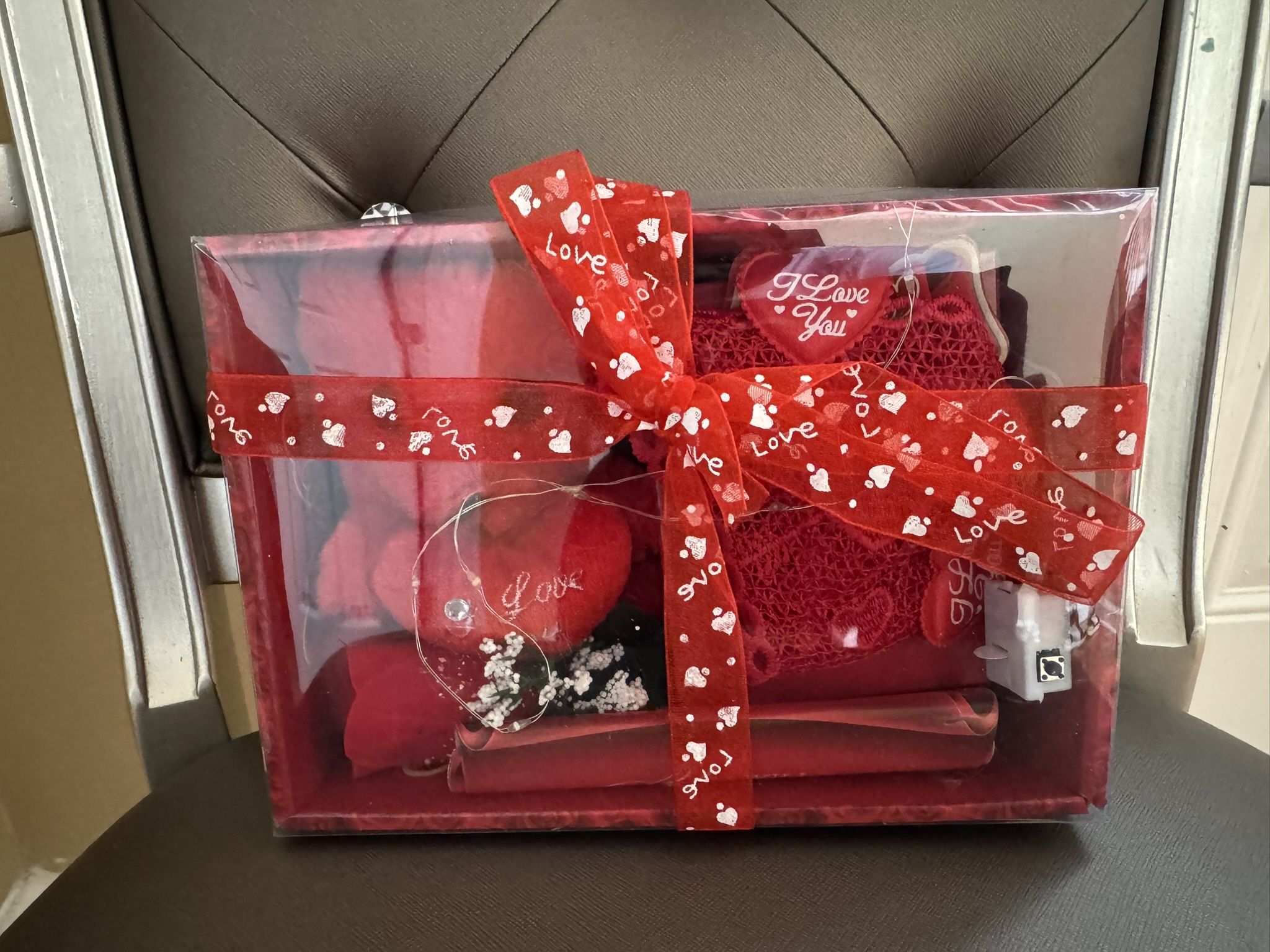 LED Valentines Bear w/extra Goodies