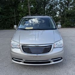 2013 Chrysler Town & Country