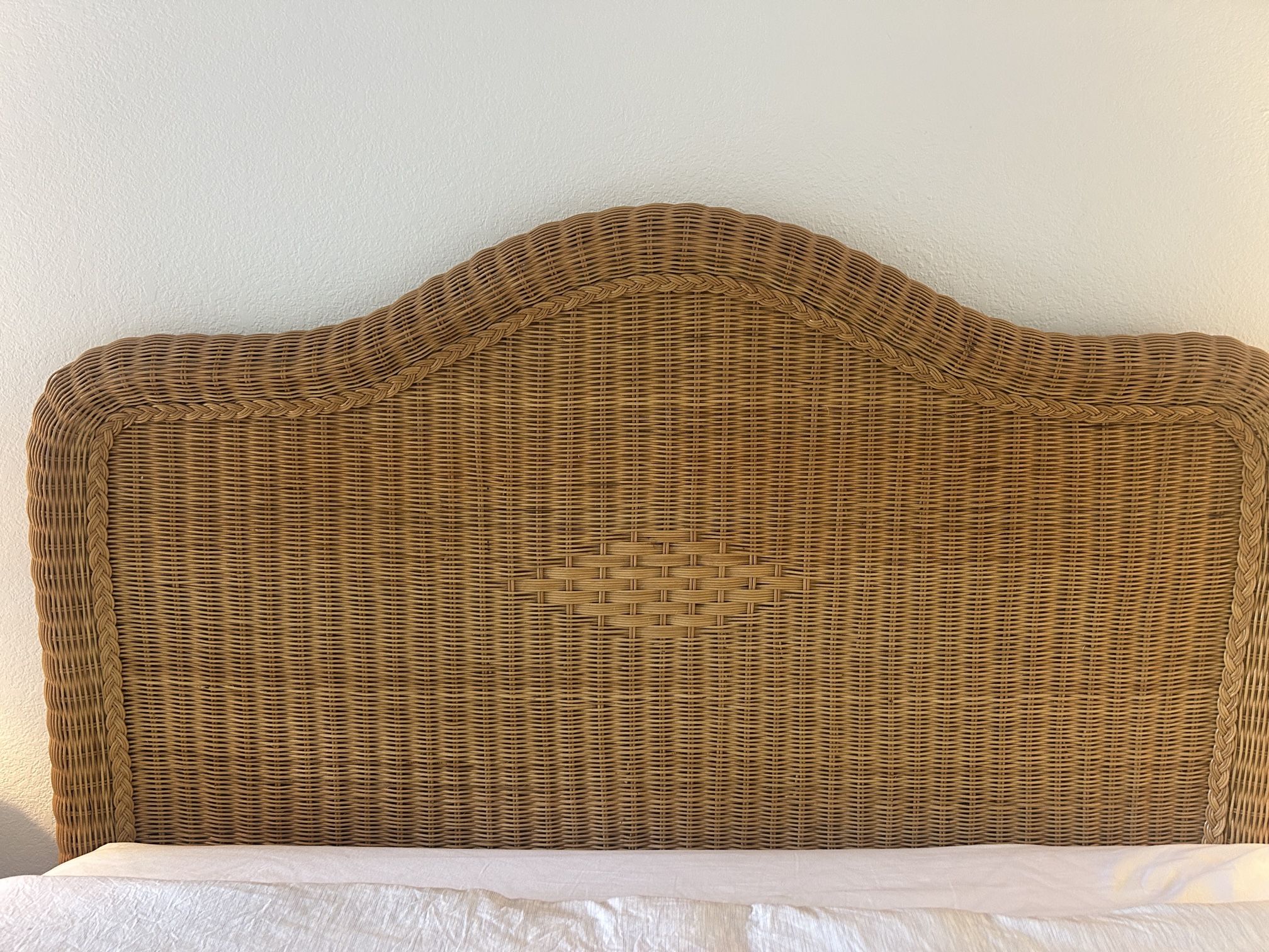 Rattan Headboard Queen-Full