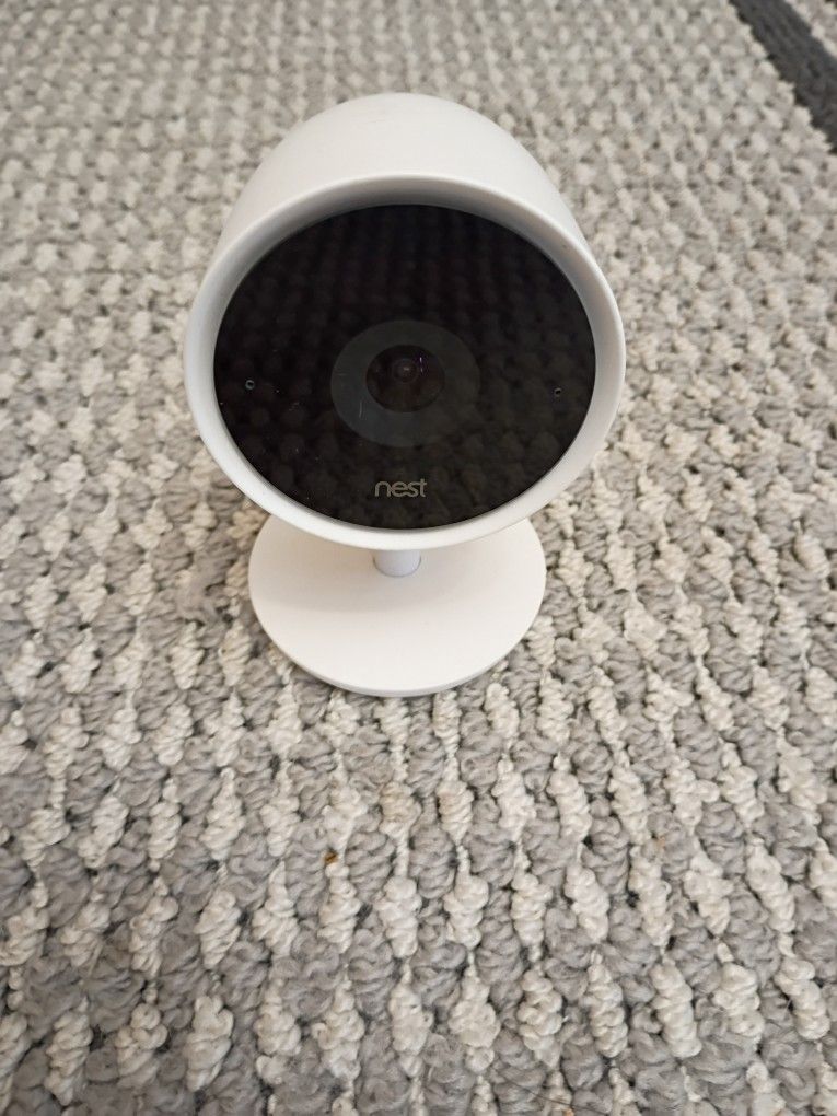 Google Nest IQ Indoor Wireless  Camera  A0053