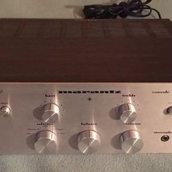 Vintage Marantz 1030 Integrated Amplifier