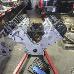 Ford 6.8 3 Valve 