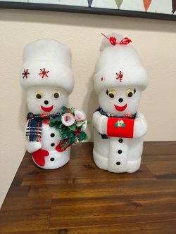 Vintage Handmade Snowmen Pair