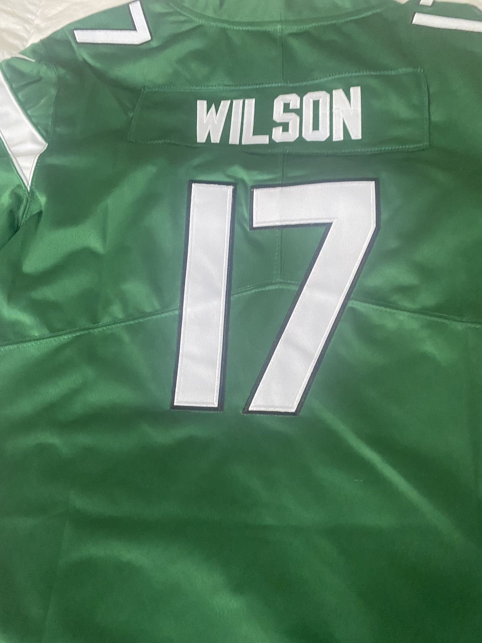 NY Jets #17 Wilson Adult Jerseys Size Médium Up To 3XL for Sale in Fort  Mill, SC - OfferUp