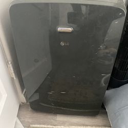 LG 12,000 BTU Portable Air Conditioner