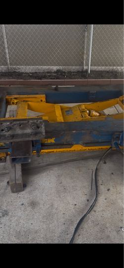 Car o liner  frame machine