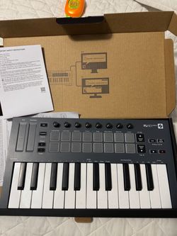 FL keys 25 midi keyboard.