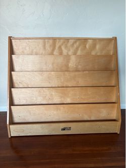 ECR4KIDS Bookshelf