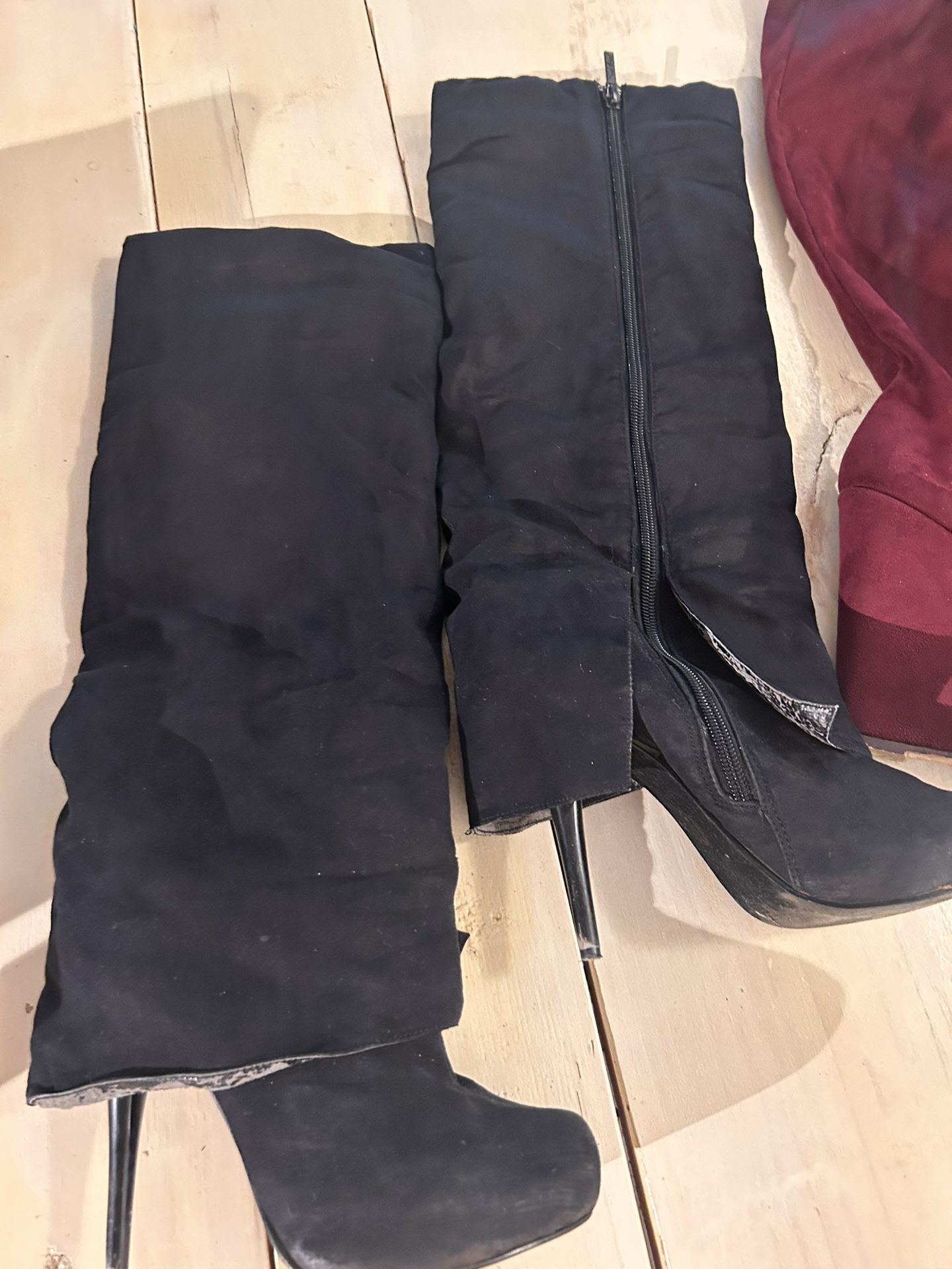 Size 5.5 Knee High Boots. 