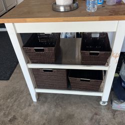 Butcher Block Utility Chop Table, Rollers