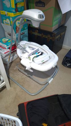 Baby swing