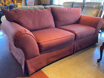 HICKORY HILL Brick Red 3-Seater Sofa