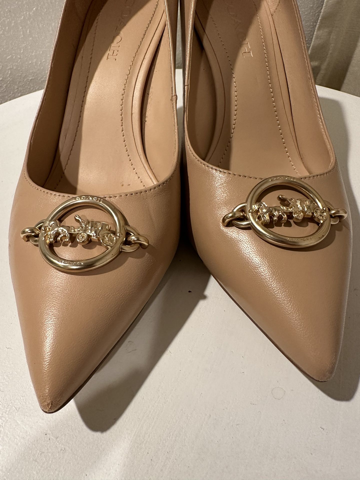Coach Audrey 90 Womens Heels Size 9,5B Beechwood Color