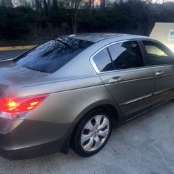 2008 Gold Honda Accord