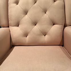 Mothers nursing chair 