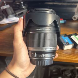 Canon Lens 18-200mm EW-78D