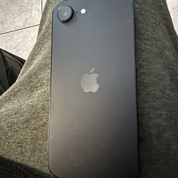 iPhone 16e trade