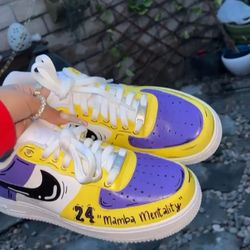 custom laker shoes