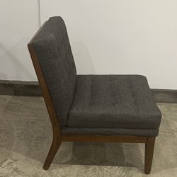 Mid Century Modern Chair 