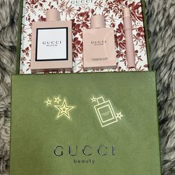 Gucci Bloom Eau De Parfum Gift Set 3.3 oz