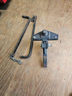 Heavy duty trailer tow hitch