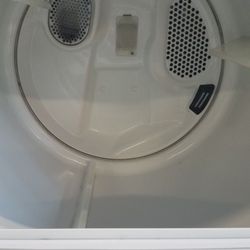 Whirlpool Electric Dryer - Fuĺl Size 