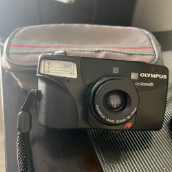 Olympus Infinity Zoom 211 Camera