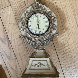 Vintage Antique Desk Clock