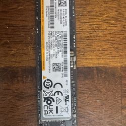 Samsung High Performance 2TB SSD LIKE NEW 